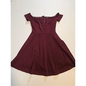 Lulus Off Shoulder Dress Women XS Burgundy V-Neck Fit Flare Mini Skater Party